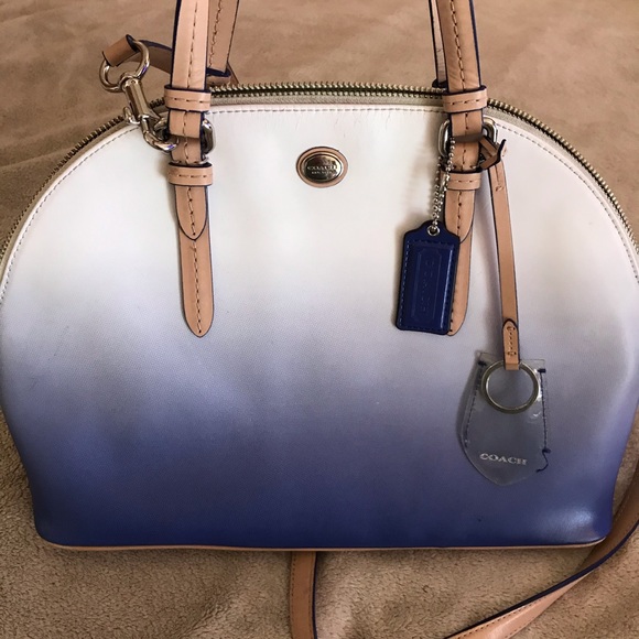 SOLD Authentic Coach Purse - Picture 3 of 12